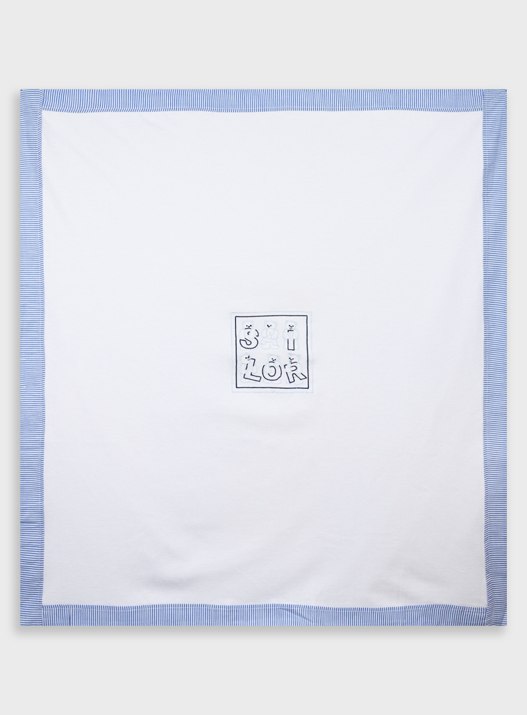 Blanket with striped details | BLUE