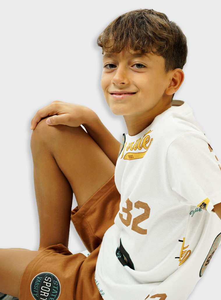 Set with printed t-shirt for boys | CHOCOLATE