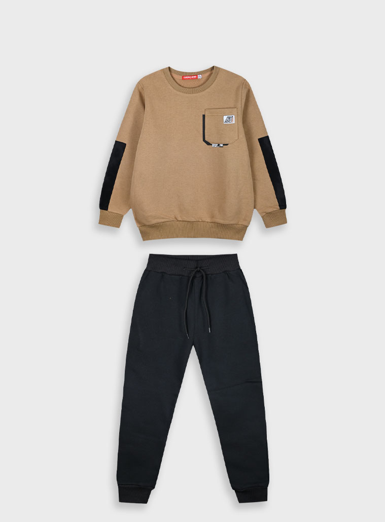 Energiers - ΣΗΜΑΝΤΙΚΟ: Σε περίπτωση διαφοράς τιμής από το κατάστημα ισχύει παντα και μόνο η τιμή του καταστήματος Φούτερ φόρμα με τύπωμα | ΜΑΥΡΟ