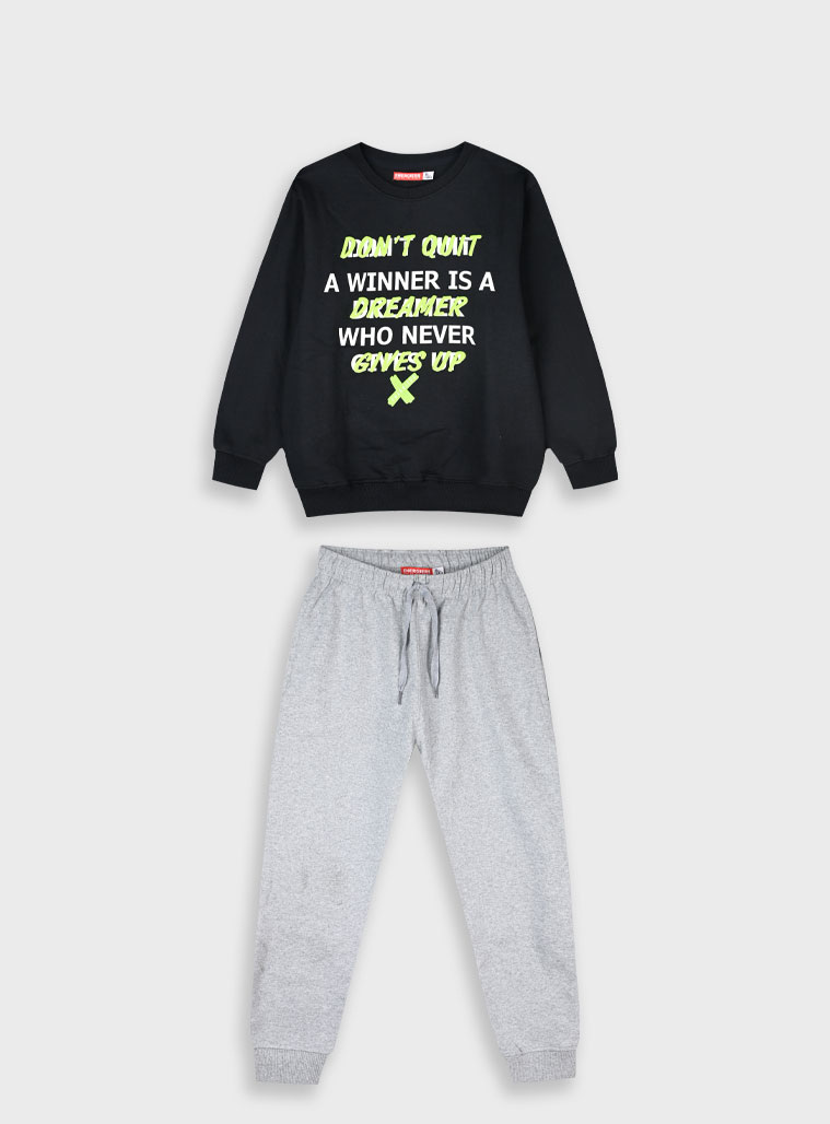 Energiers - ΣΗΜΑΝΤΙΚΟ: Σε περίπτωση διαφοράς τιμής από το κατάστημα ισχύει παντα και μόνο η τιμή του καταστήματος Φούτερ φόρμα με τύπωμα | ΜΑΥΡΟ