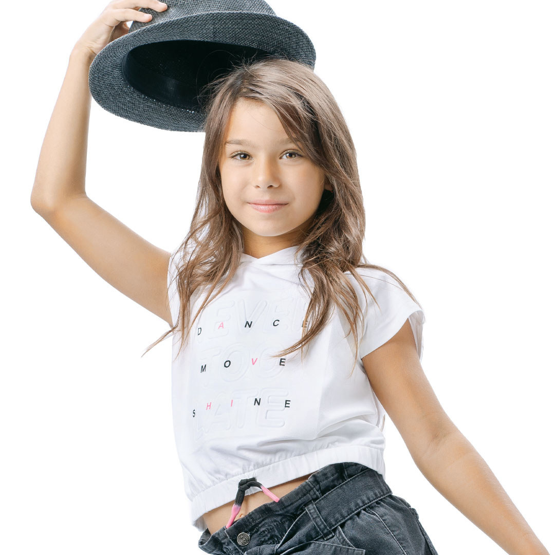 Παιδικό κροπ μπλούζα με ανάγλυφη τύπωμα για κορίτσι | ΛΕΥΚΟ ΚΟΡΙΤΣΙ 6-16>Μπλούζα>ΝΕΕΣ ΑΦΙΞΕΙΣ>Μπλούζα